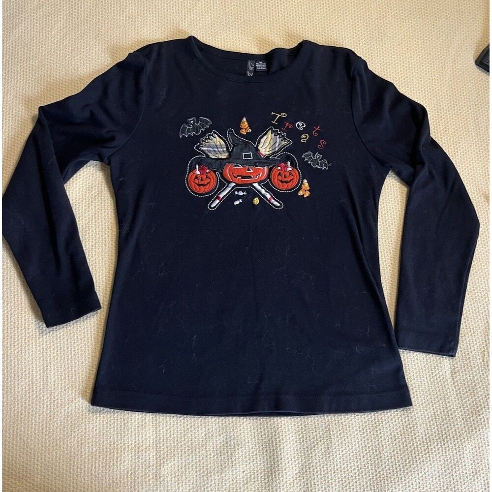 Dollz Long Sleeve Halloween Pumpkin Tee Shirt Size Medium Candy Corn Bats Broom